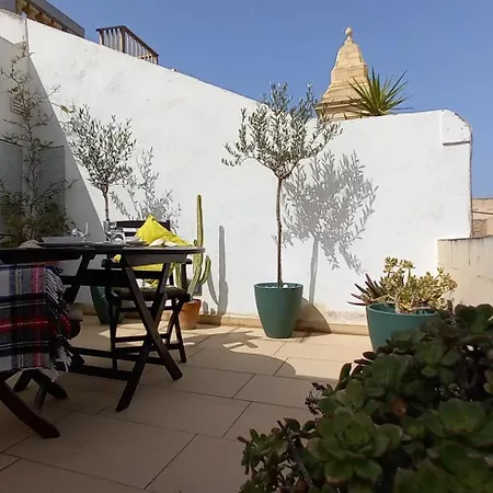 Tatil Evi Ayla House Birżebbuġa